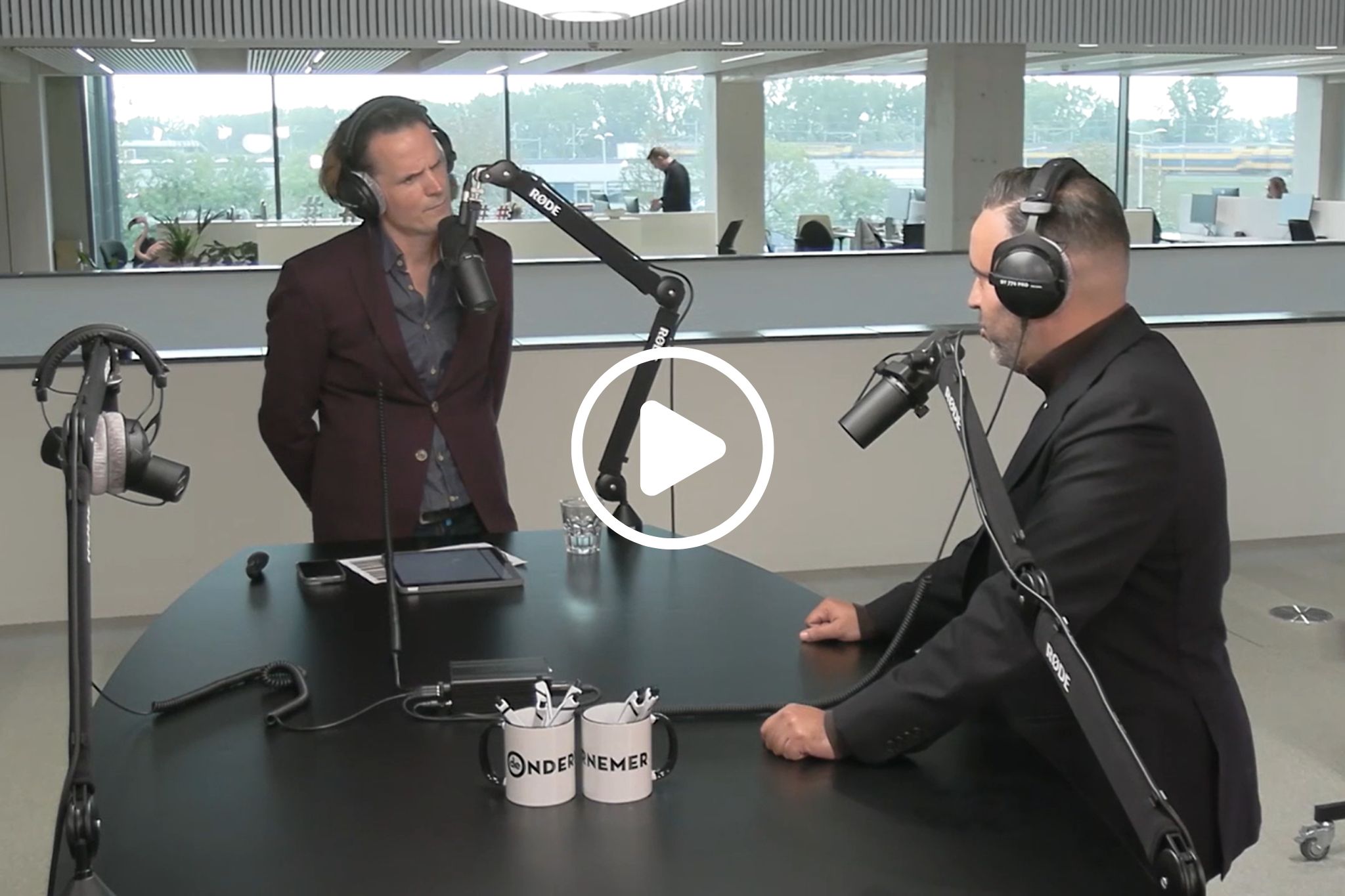 Website header 2048 x 1365 1